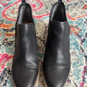 Report Women’s Black Leather Booties